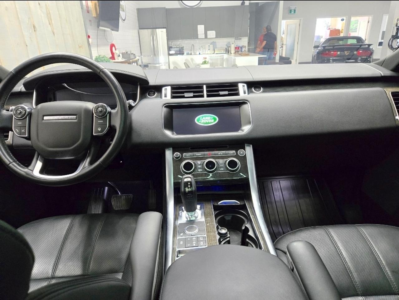 2017 Land Rover Range Rover Sport TD6 HSE 4x4 DIESEL Photo