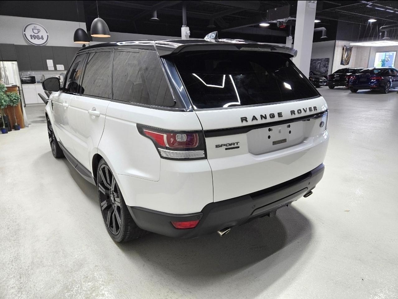 2017 Land Rover Range Rover Sport TD6 HSE 4x4 DIESEL Photo
