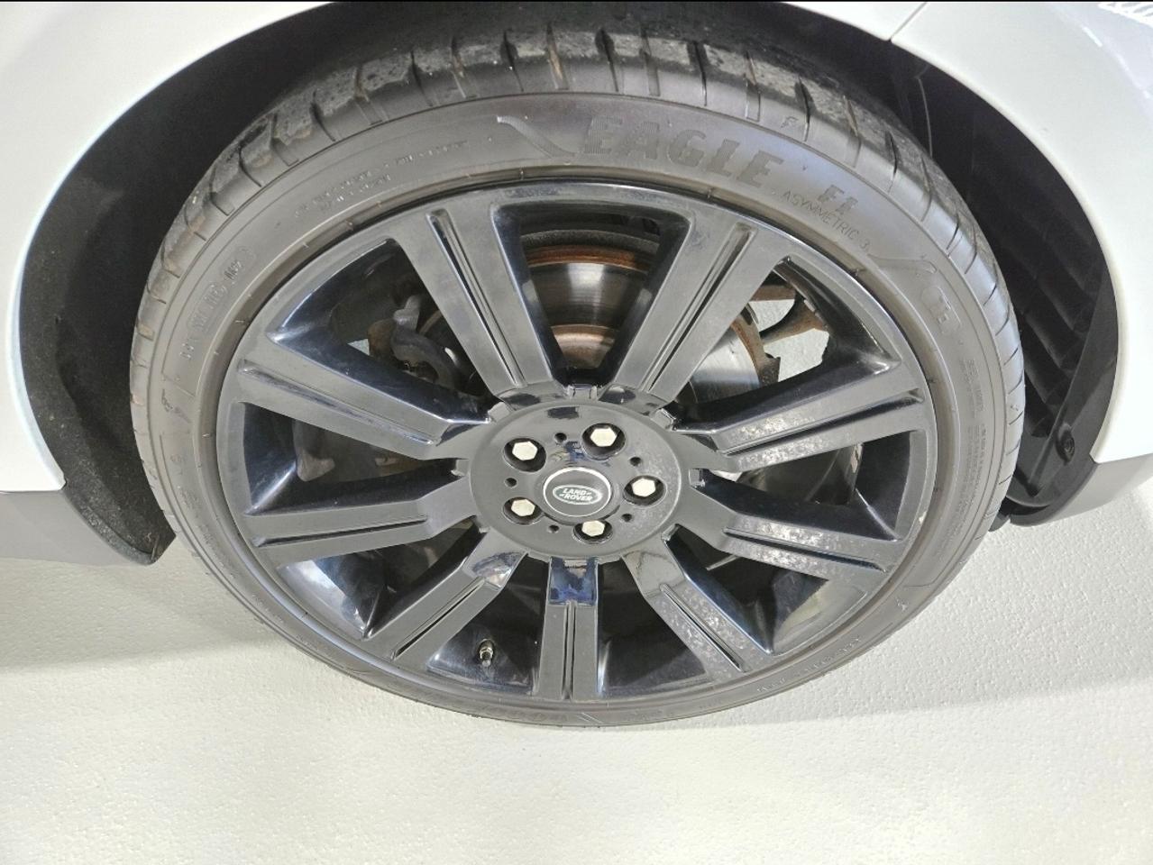 2017 Land Rover Range Rover Sport TD6 HSE 4x4 DIESEL Photo