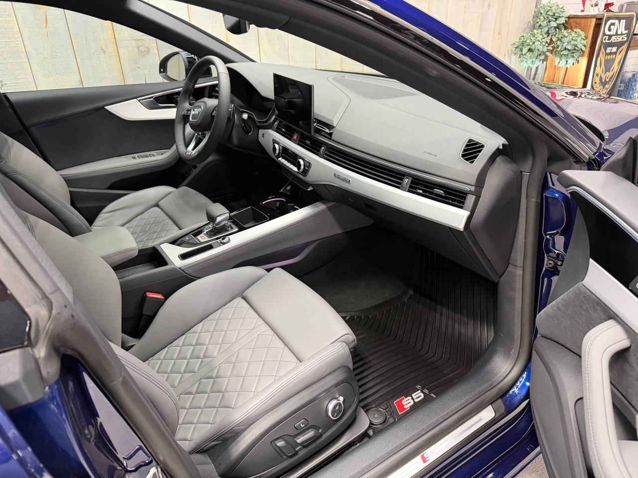 2025 Audi S5 Sportback PROGRESSIV 3.0T QUATTRO BLACK OPTICS Photo