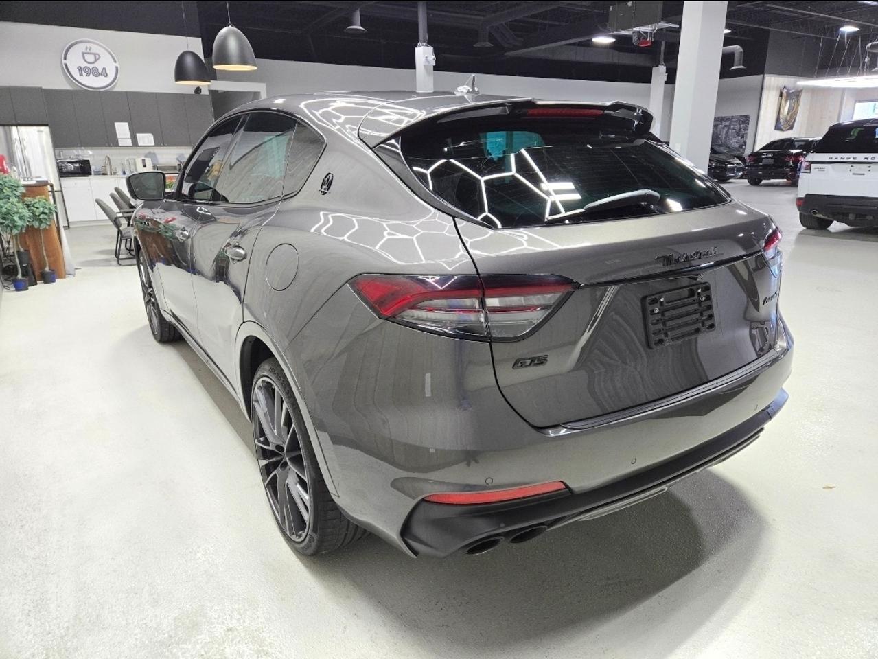 2021 Maserati Levante GTS 3.8L  AWD  550HP Photo
