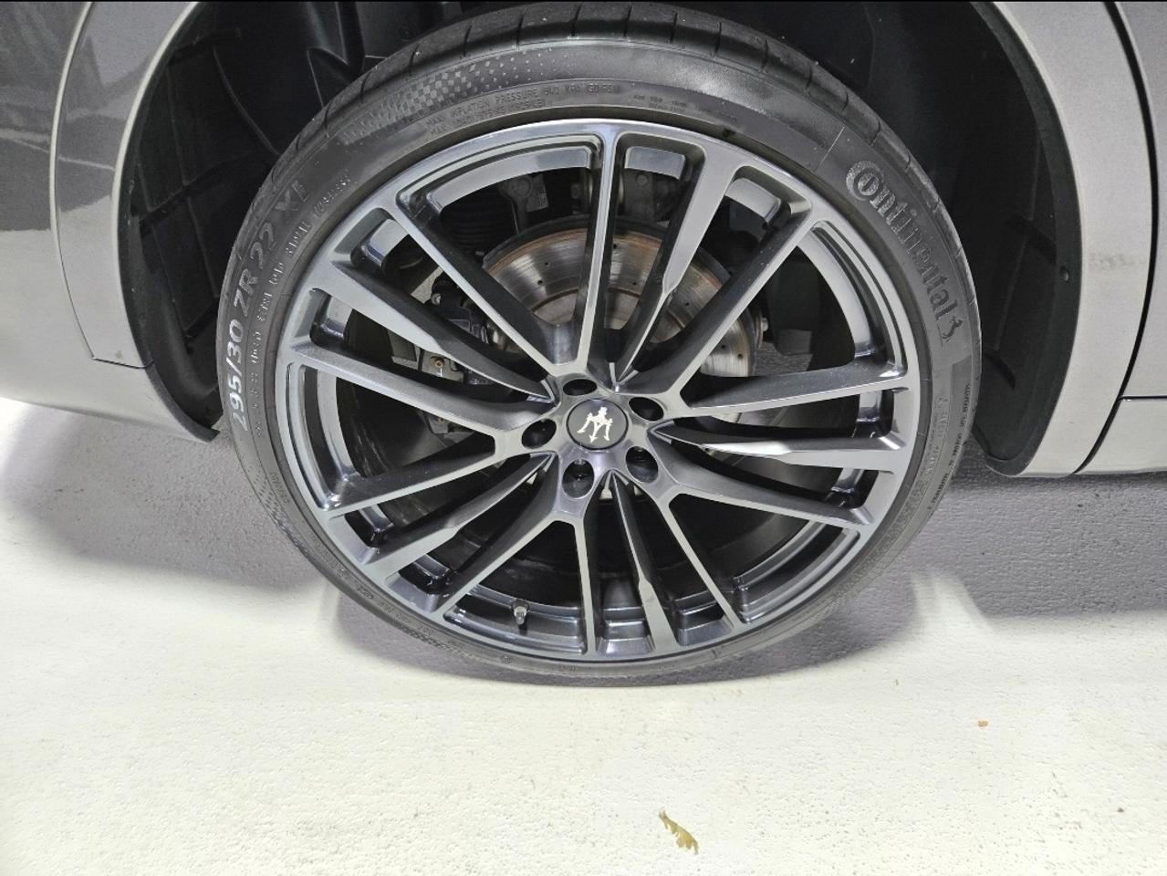 2021 Maserati Levante GTS 3.8L  AWD  550HP Photo
