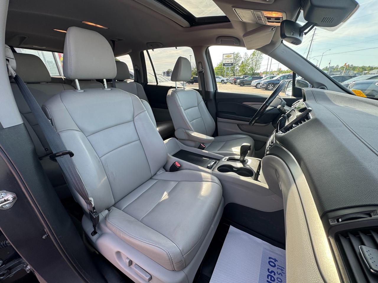 2020 Honda Pilot EX-L Navi 4dr All-Wheel Drive Photo