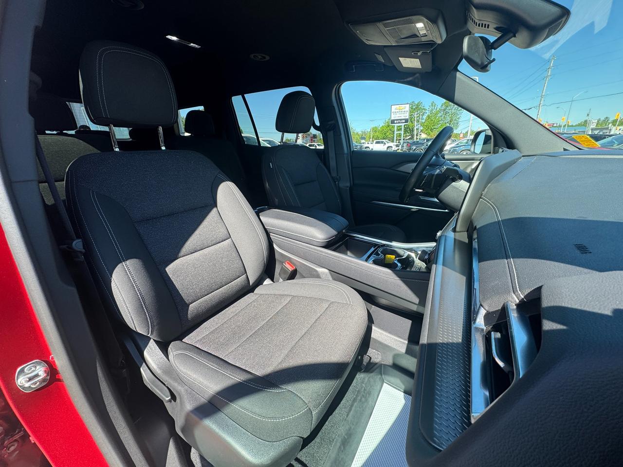 2025 Chevrolet Traverse LT 4dr All-Wheel Drive Photo