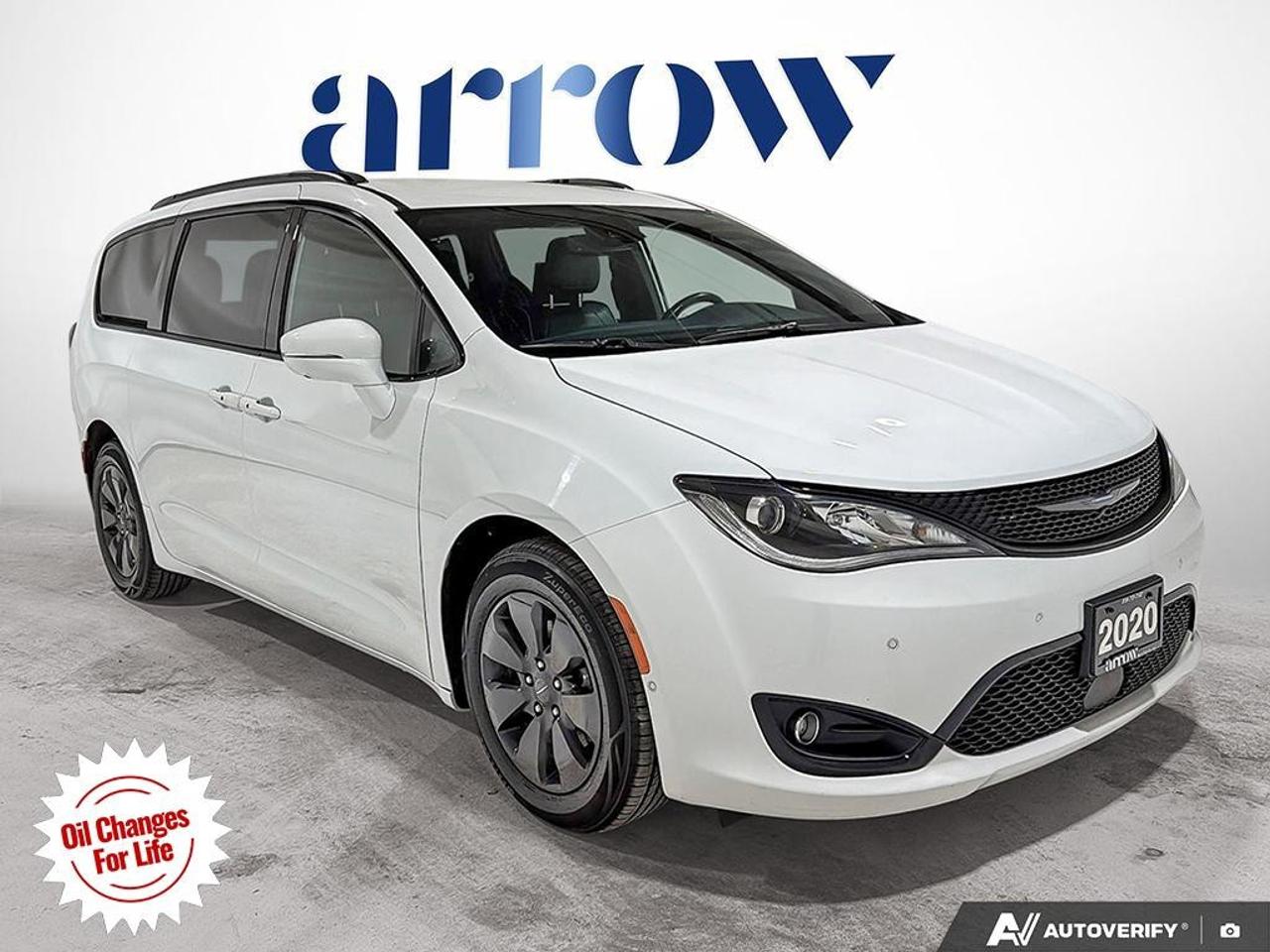 2020 Chrysler Pacifica Hybrid Limited 2WD Photo
