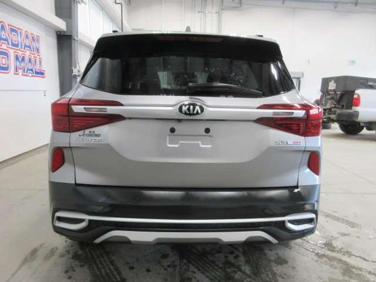 2021 Kia Seltos SX LOADED WITH EVERY OPTION!! Photo