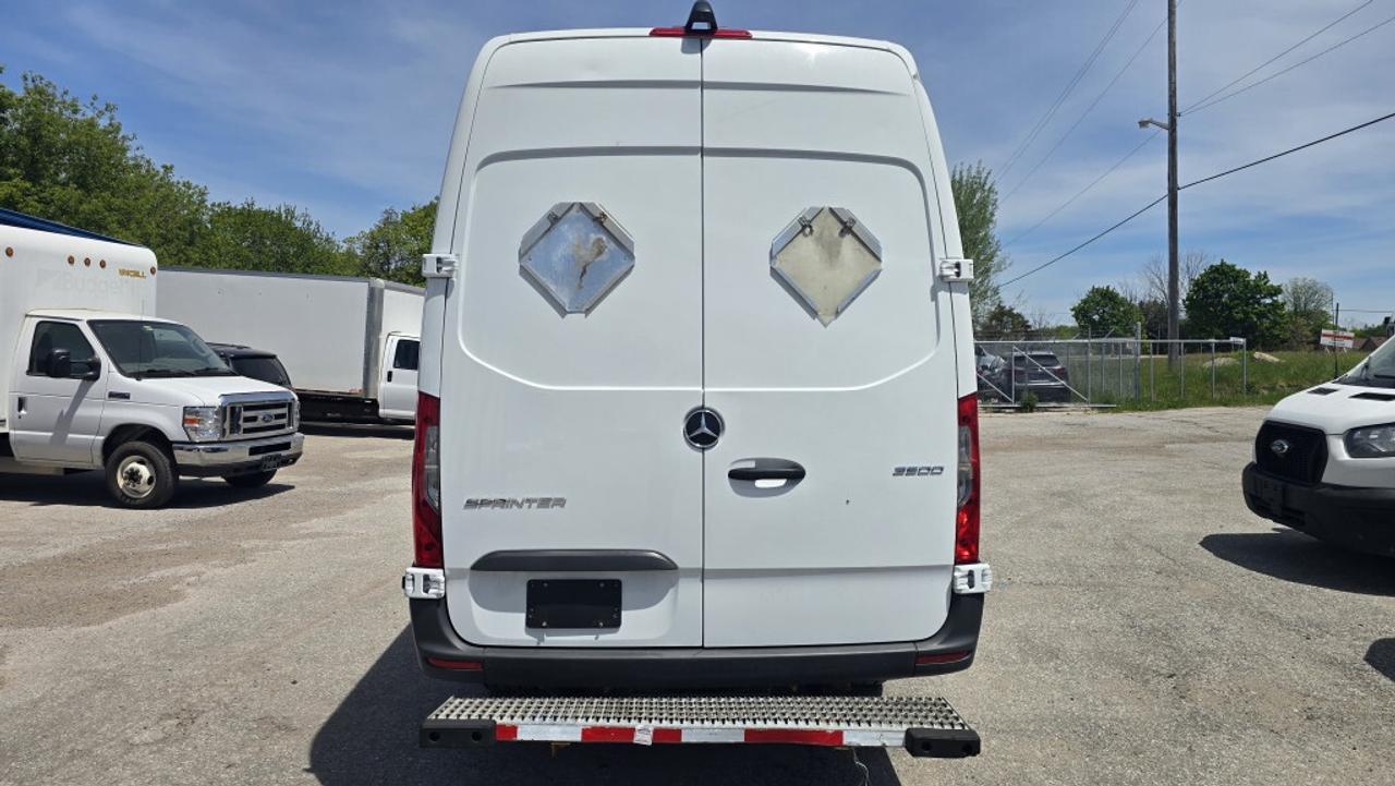 2020 Mercedes-Benz Sprinter Cargo Van 3500 Super Single Wheel - V6 Diesel - Big Screen/C Photo