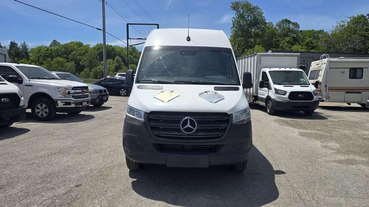 2020 Mercedes-Benz Sprinter 3500 Super Single Wheel - V6 Diesel - HCV-234512 - -None Photo