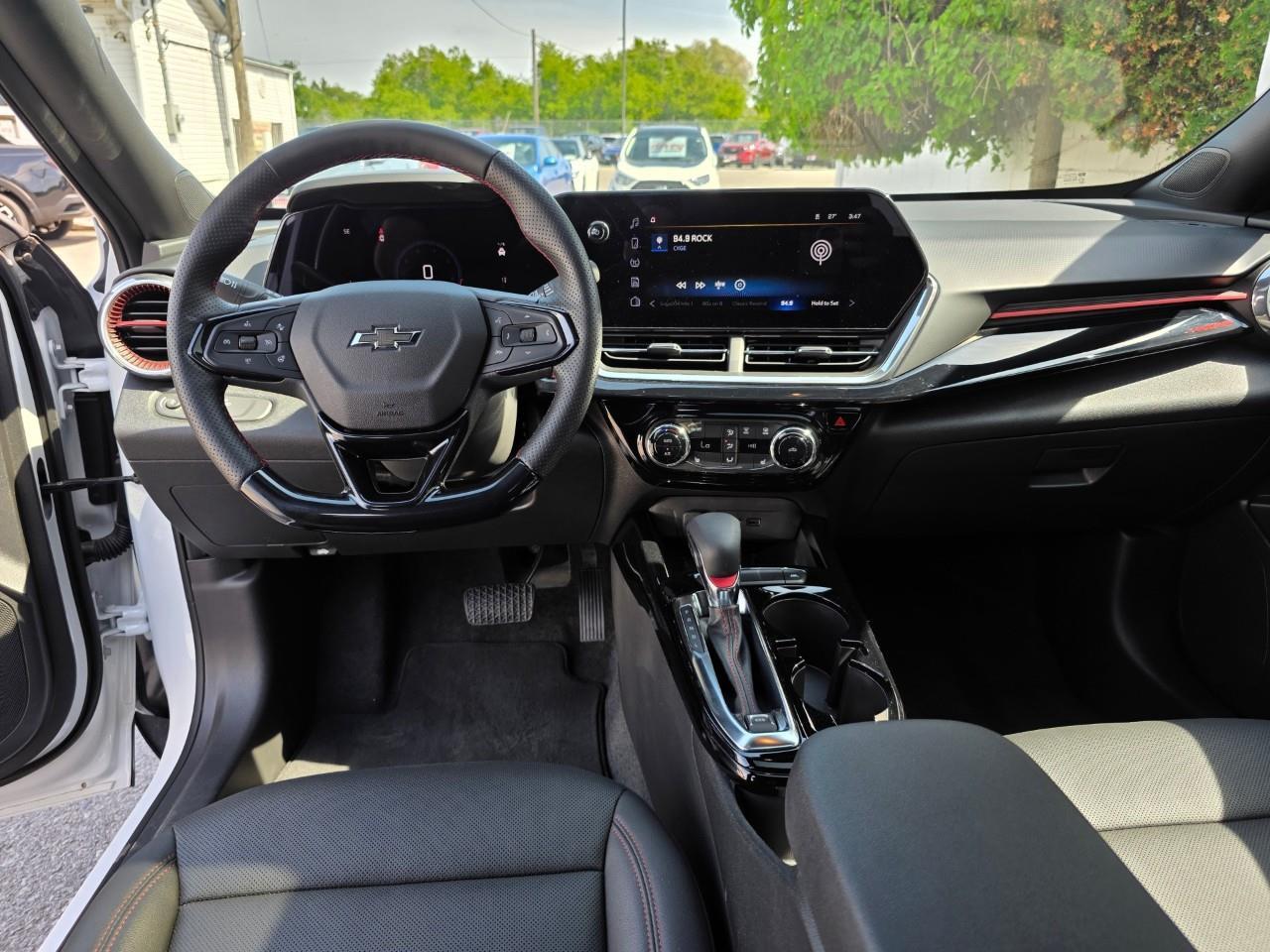 2025 Chevrolet Trax 2RS 4dr Front-Wheel Drive Photo