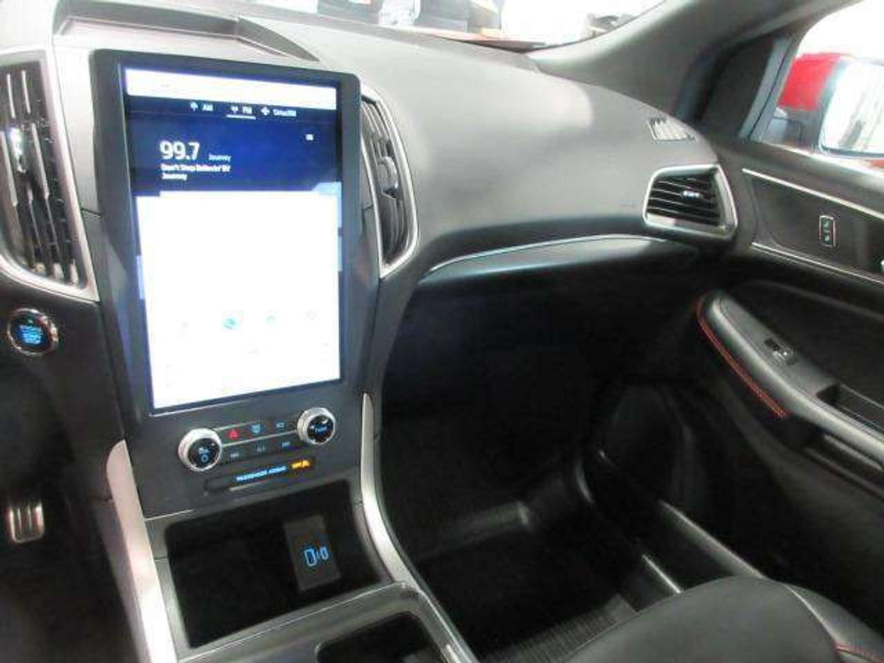 2022 Ford Edge ST LINE AWD, NAV, ROOF, LEATHER, JUST 56K! Photo