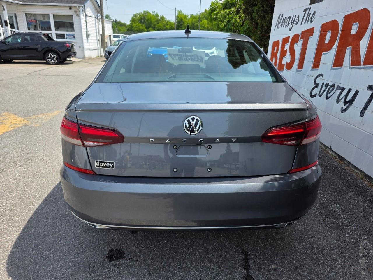 2020 Volkswagen Passat Comfortline 4dr Sedan Photo