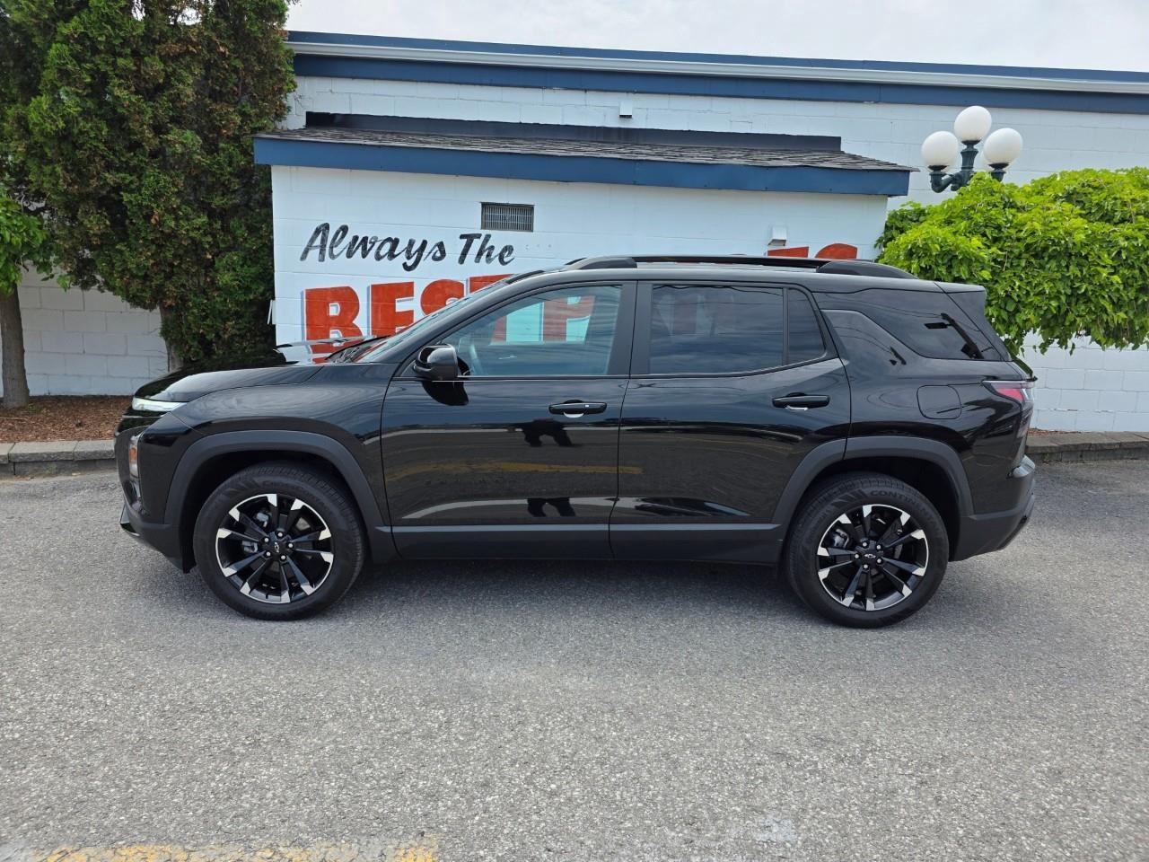 2025 Chevrolet Equinox RS 4dr All-Wheel Drive Photo4