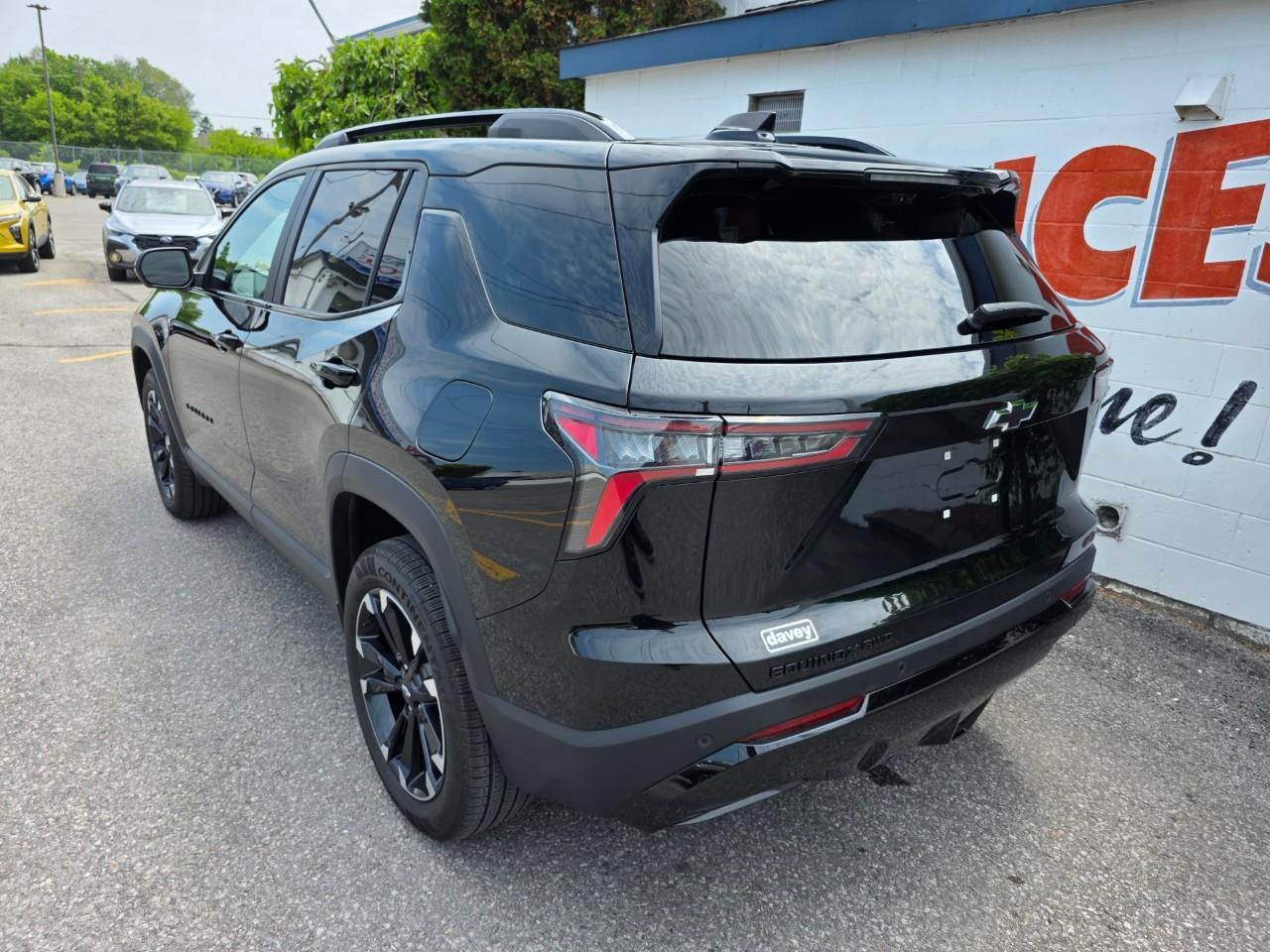 2025 Chevrolet Equinox RS 4dr All-Wheel Drive Photo
