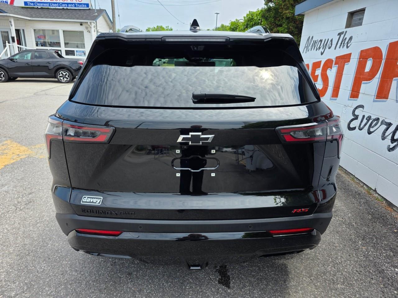 2025 Chevrolet Equinox RS 4dr All-Wheel Drive Photo