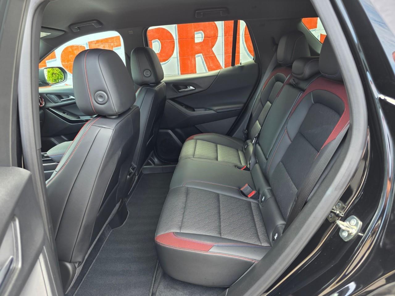 2025 Chevrolet Equinox RS 4dr All-Wheel Drive Photo