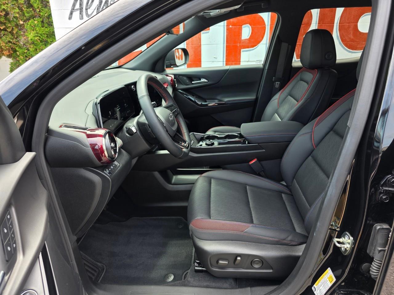 2025 Chevrolet Equinox RS 4dr All-Wheel Drive Photo