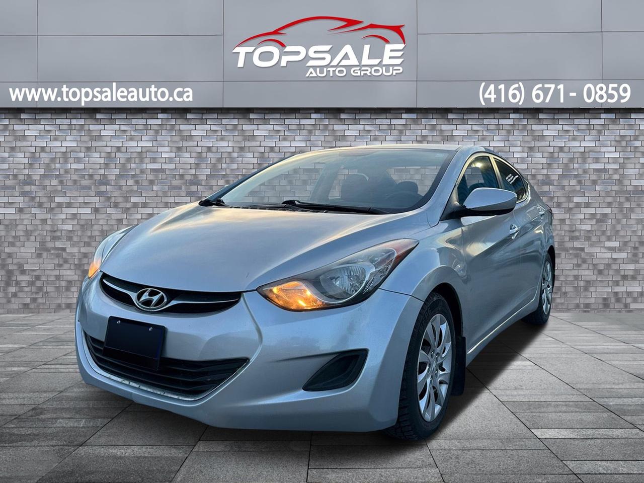 2012 Hyundai Elantra GLS Photo0