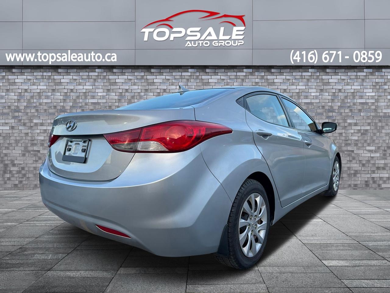 2012 Hyundai Elantra GLS Photo