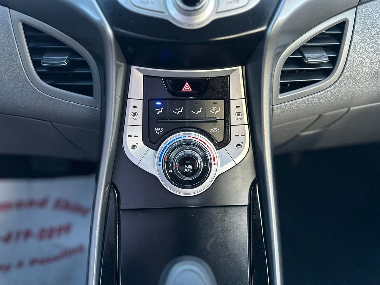2012 Hyundai Elantra GLS Photo
