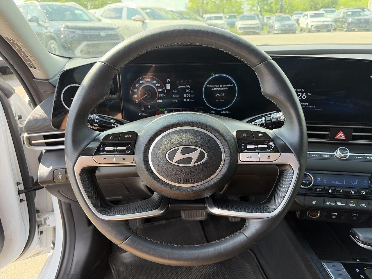 2024 Hyundai Elantra Hybrid Luxury DCT Remote Starter  Alloy Wheels  Sun/Moonr Photo