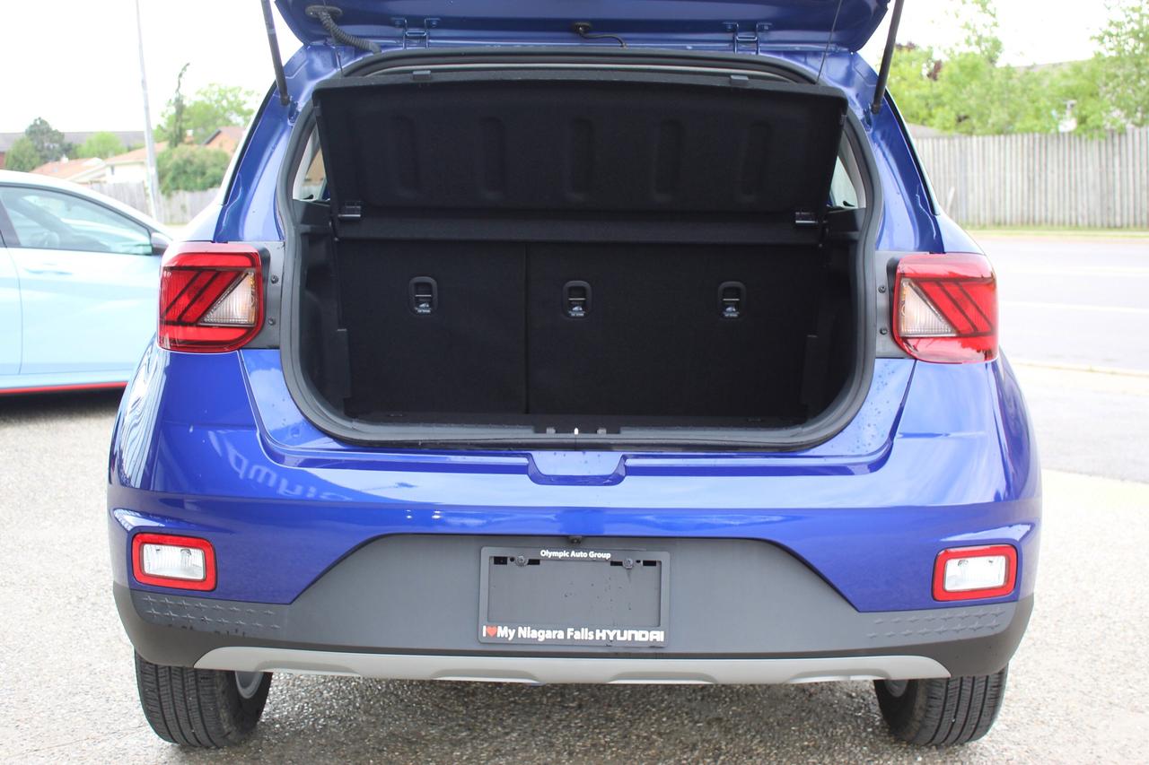 2025 Hyundai Venue PREFERRED Photo
