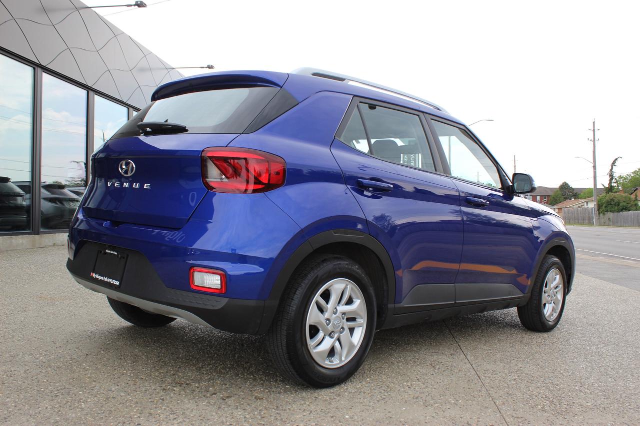 2025 Hyundai Venue PREFERRED Photo
