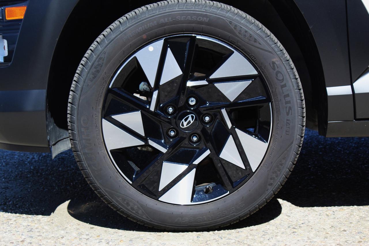 2025 Hyundai KONA Preferred Photo