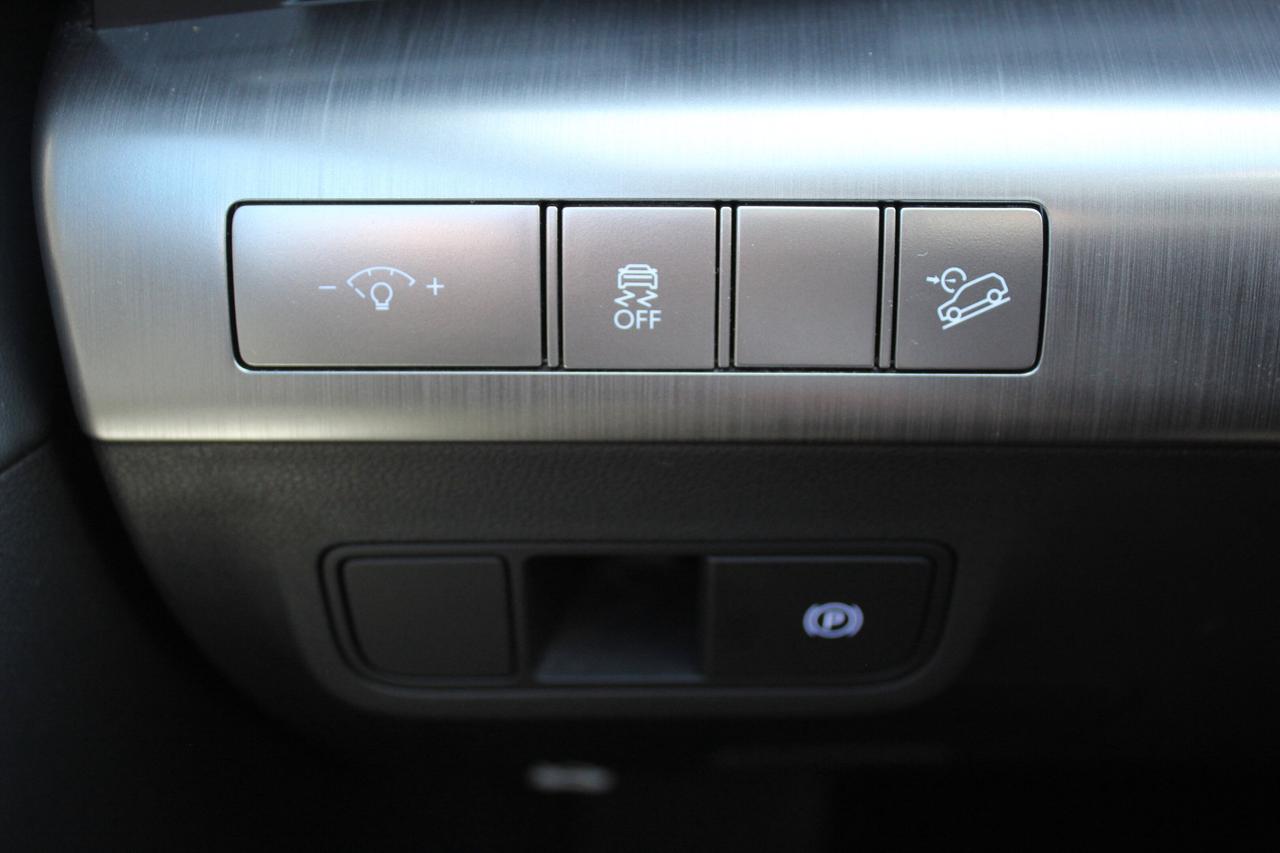 2025 Hyundai KONA Preferred Photo