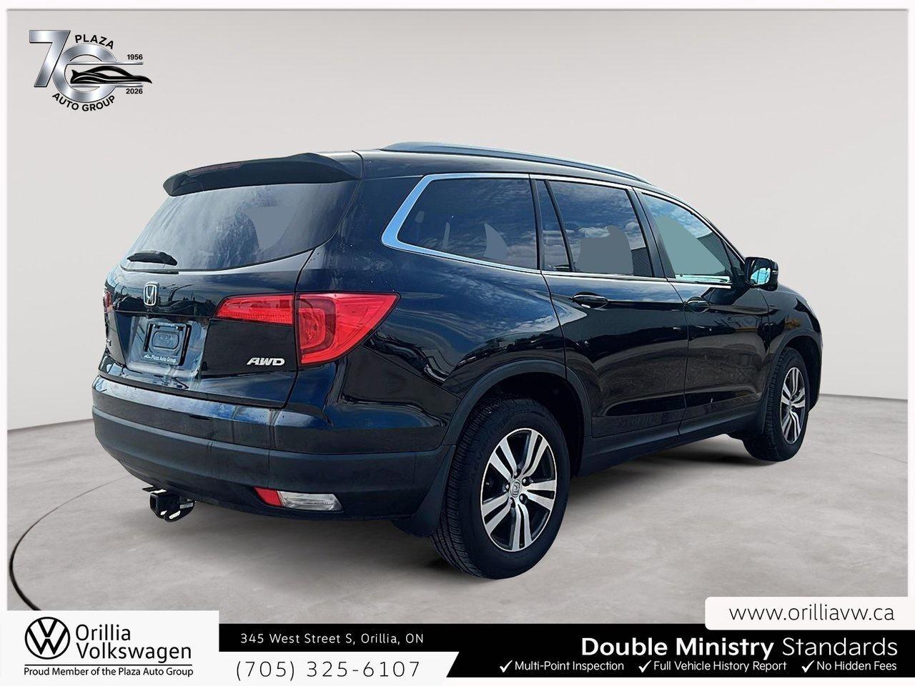 2018 Honda Pilot EX Heated Front Seats    Smart Device Integration Photo