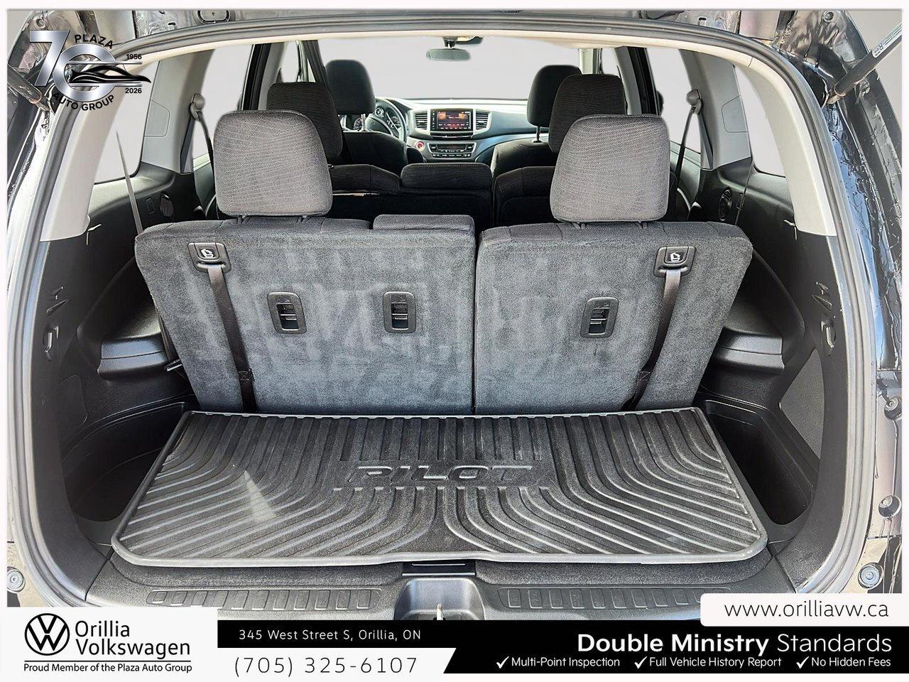 2018 Honda Pilot EX Heated Front Seats    Smart Device Integration Photo