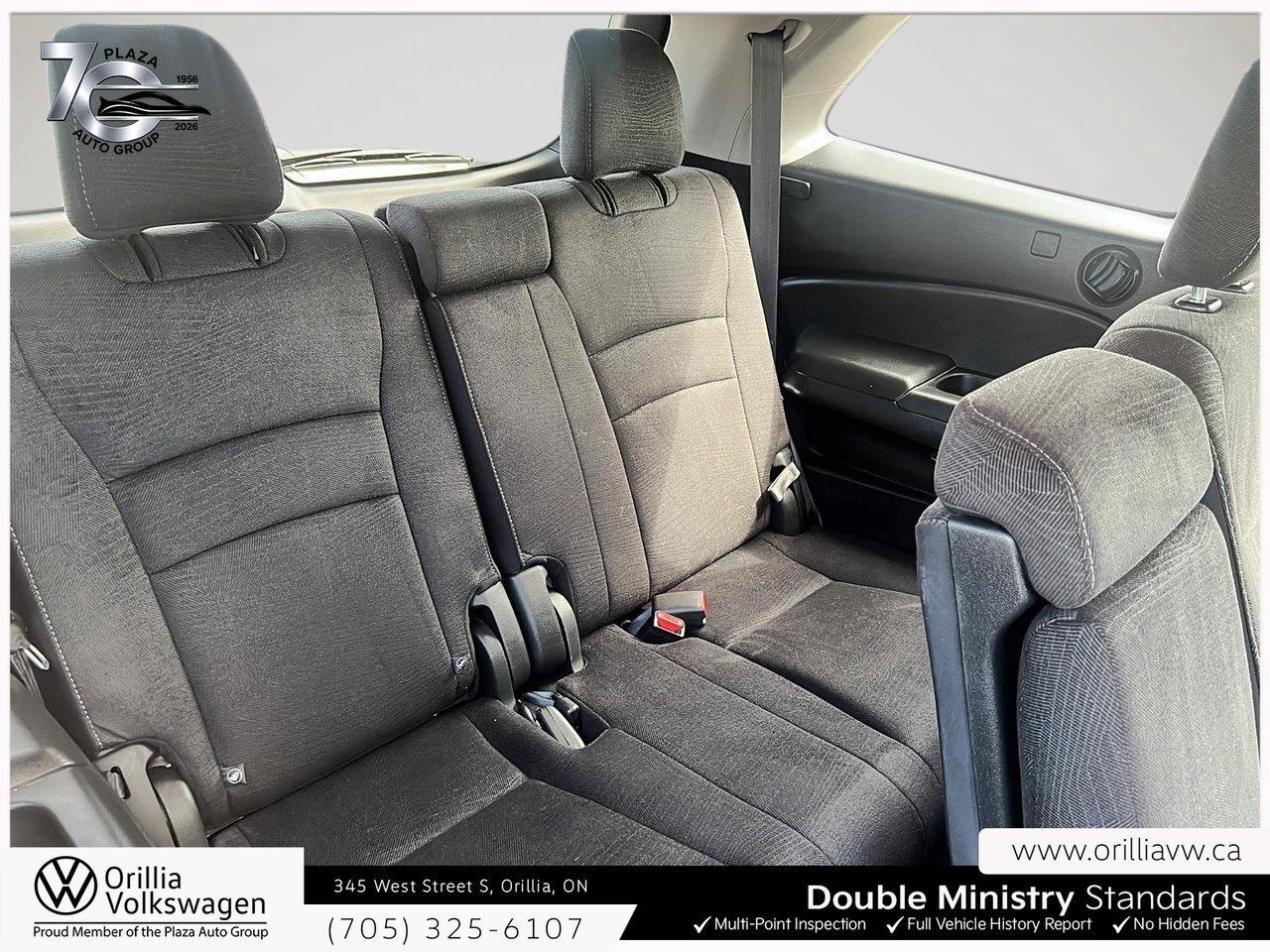 2018 Honda Pilot EX Heated Front Seats    Smart Device Integration Photo