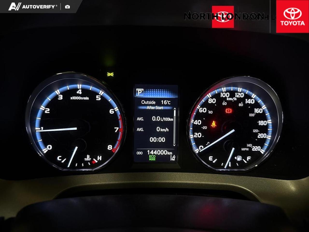 2018 Toyota RAV4  Photo
