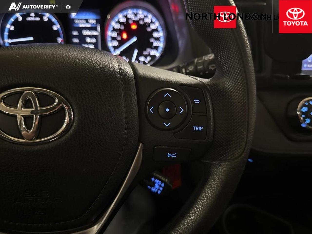 2018 Toyota RAV4  Photo