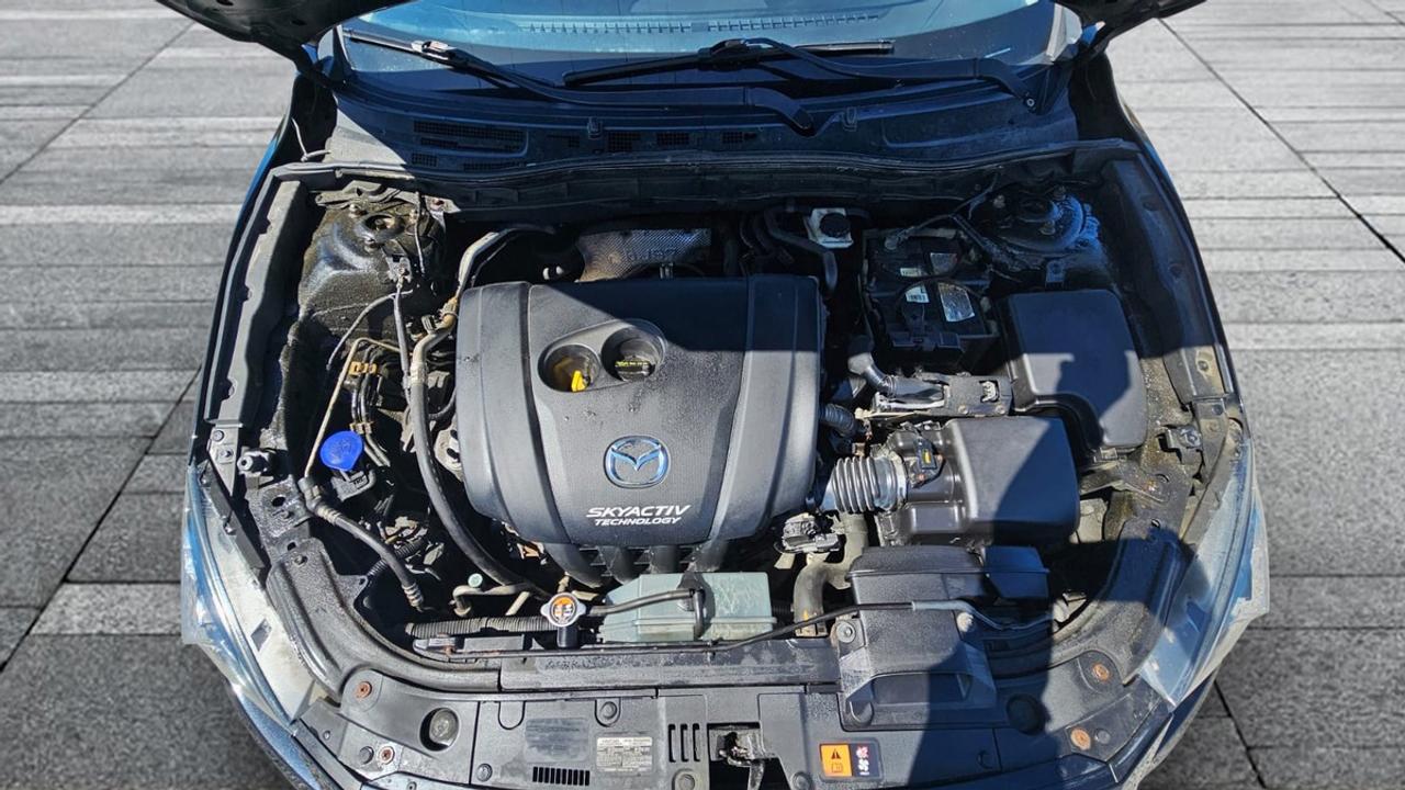 2015 Mazda MAZDA3 GX Photo