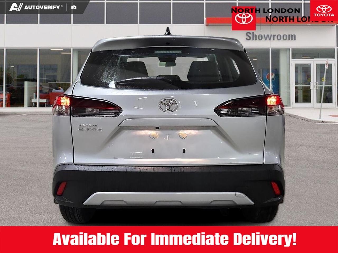 2026 Toyota Corolla Cross L 4dr Front-Wheel Drive Photo4
