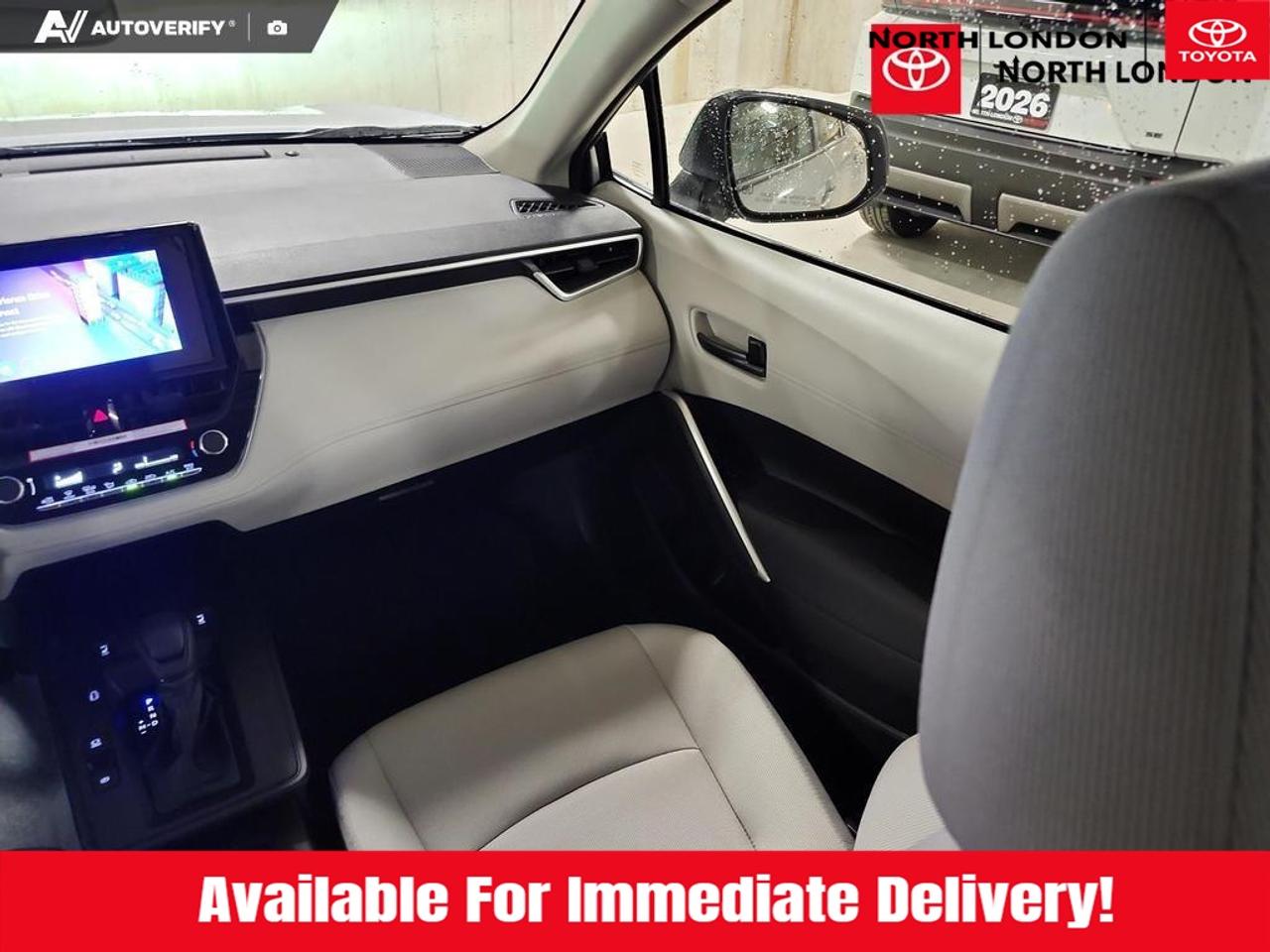 2026 Toyota Corolla Cross L 4dr Front-Wheel Drive Photo
