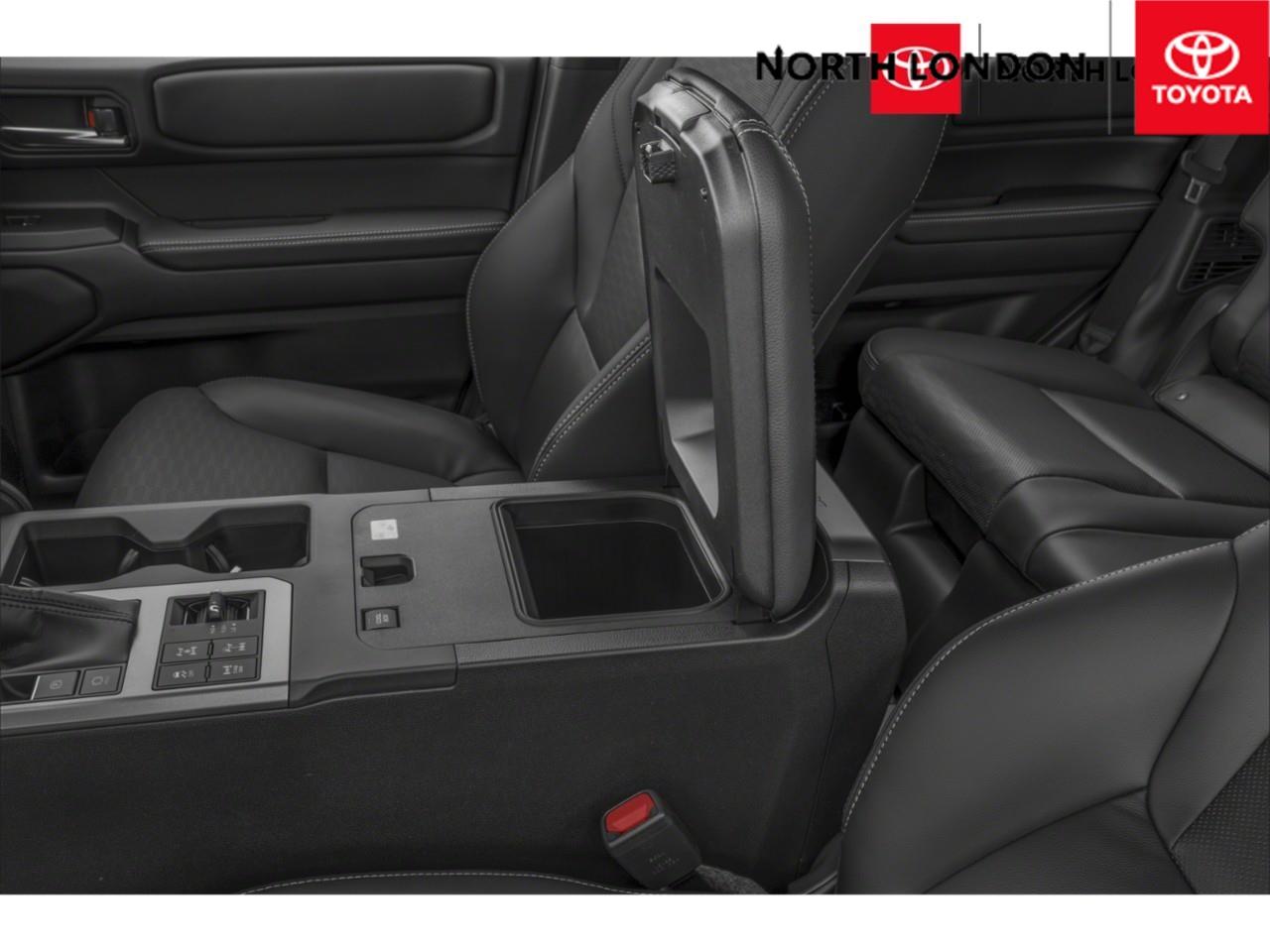 2027 Toyota Land Cruiser Base 4dr 4x4 Photo