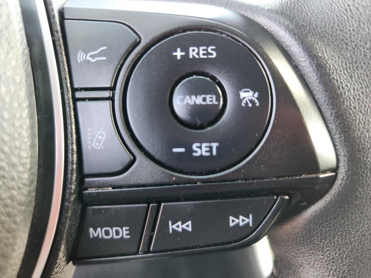 2022 Toyota RAV4 Hybrid XLE 4dr All-Wheel Drive Photo