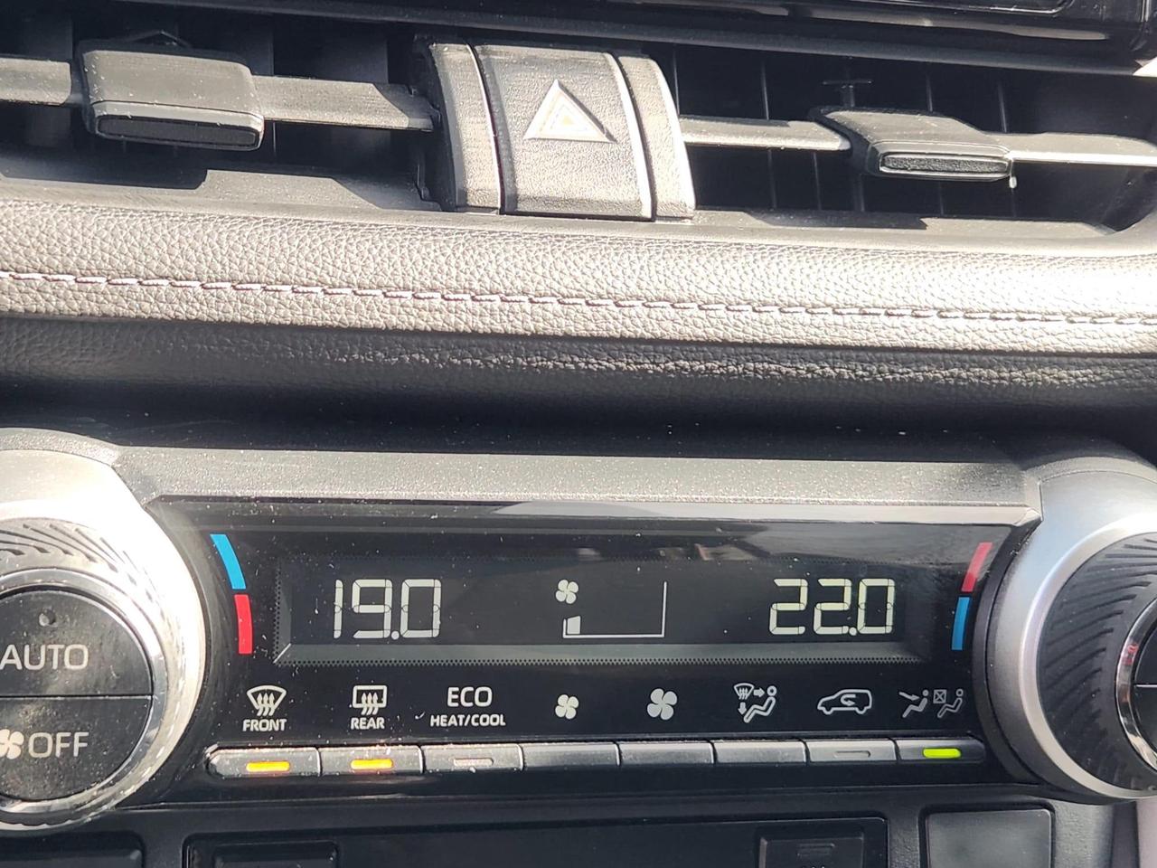 2022 Toyota RAV4 Hybrid XLE 4dr All-Wheel Drive Photo