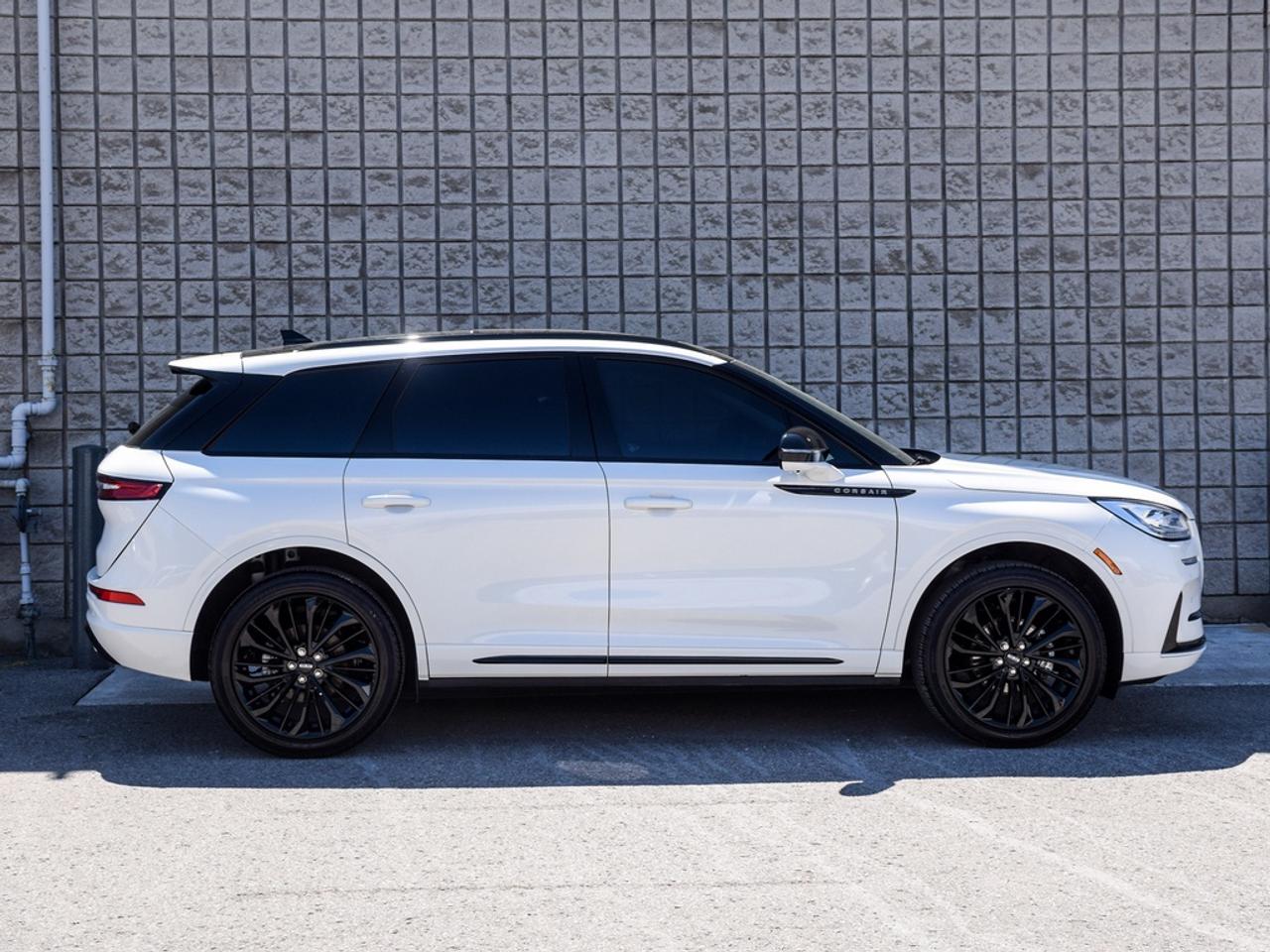2025 Lincoln Corsair Reserve 4dr All-Wheel Drive Photo
