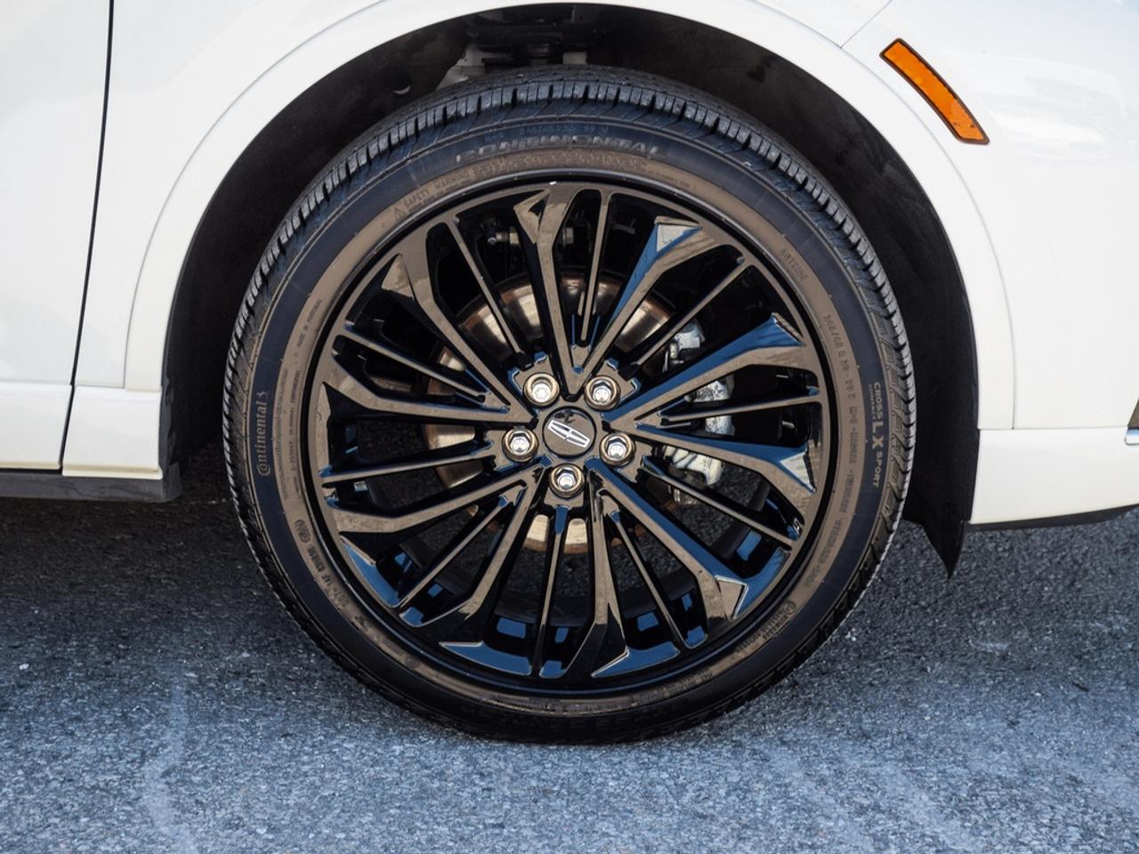 2025 Lincoln Corsair Reserve 4dr All-Wheel Drive Photo