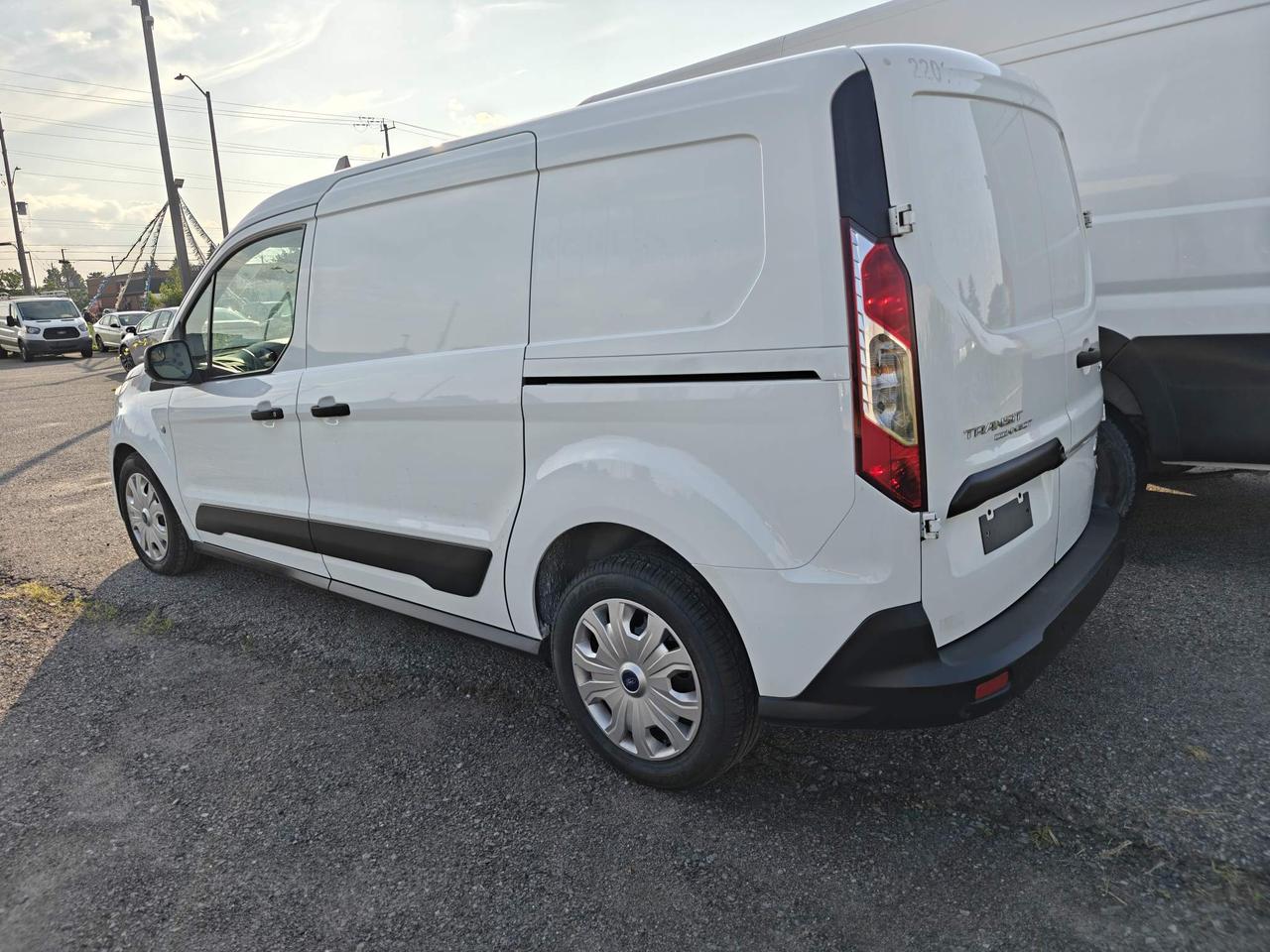 2022 Ford Transit Connect XLT w/Dual Sliding Doors Cargo Van Photo
