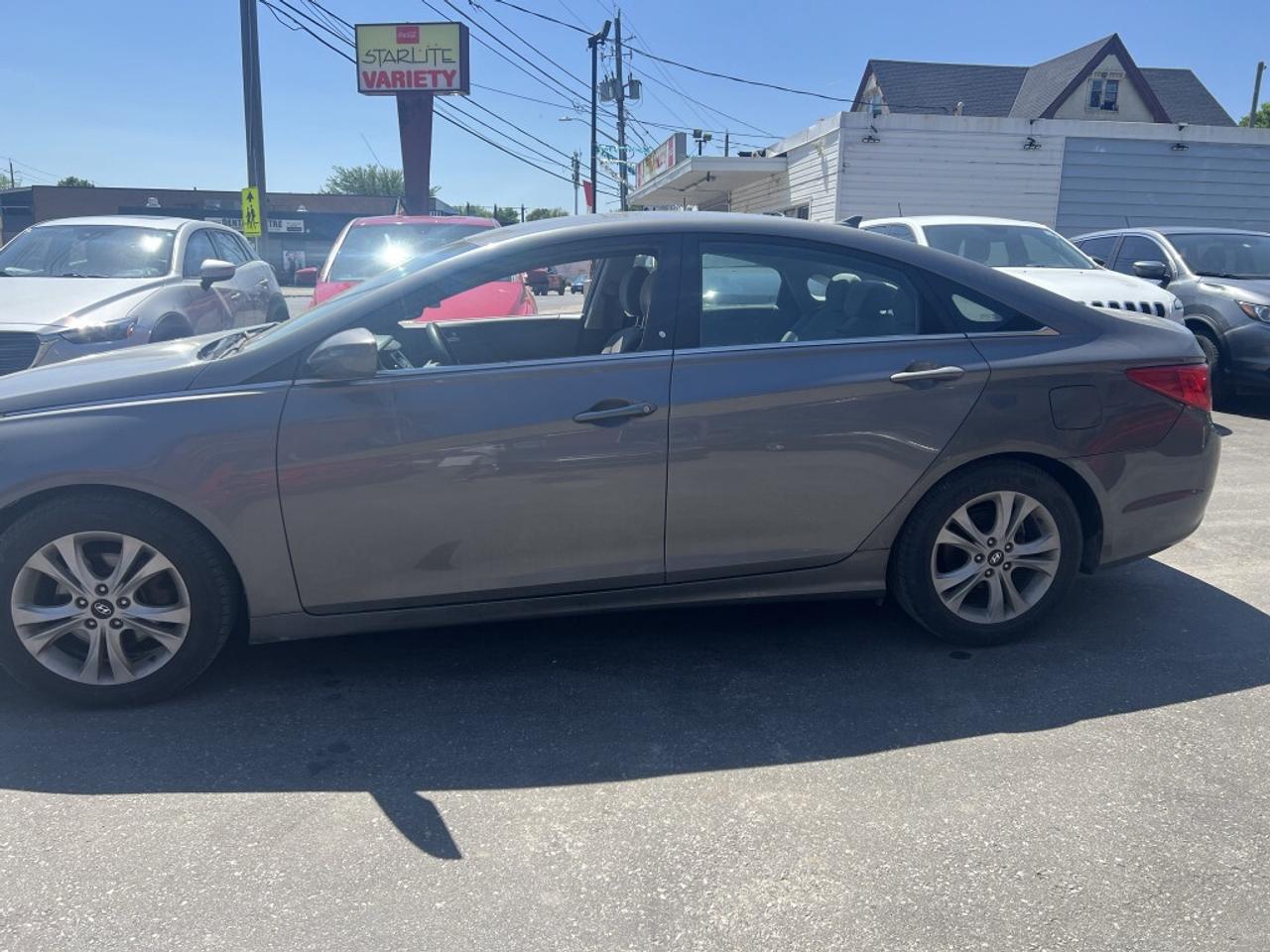 2011 Hyundai Sonata GL 4dr Sedan Automatic Photo