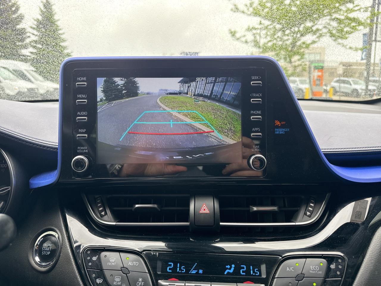 2020 Toyota C-HR LE FWD Photo