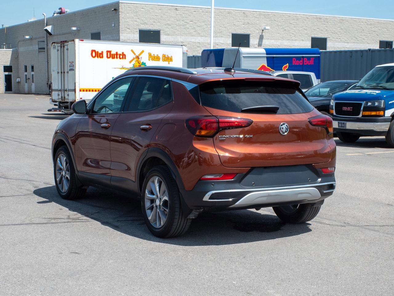 2021 Buick Encore GX Essence - Power Liftgate   Leather Seats Photo