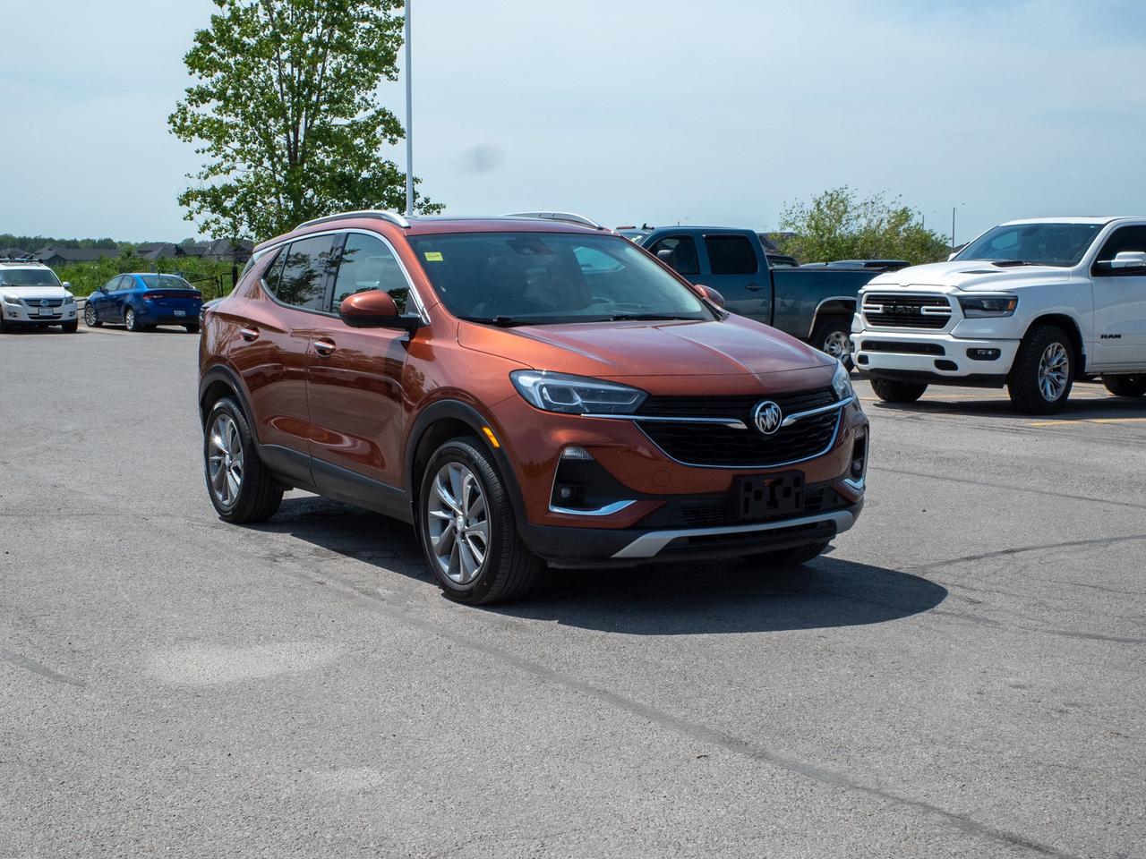 2021 Buick Encore GX Essence - Power Liftgate   Leather Seats Photo
