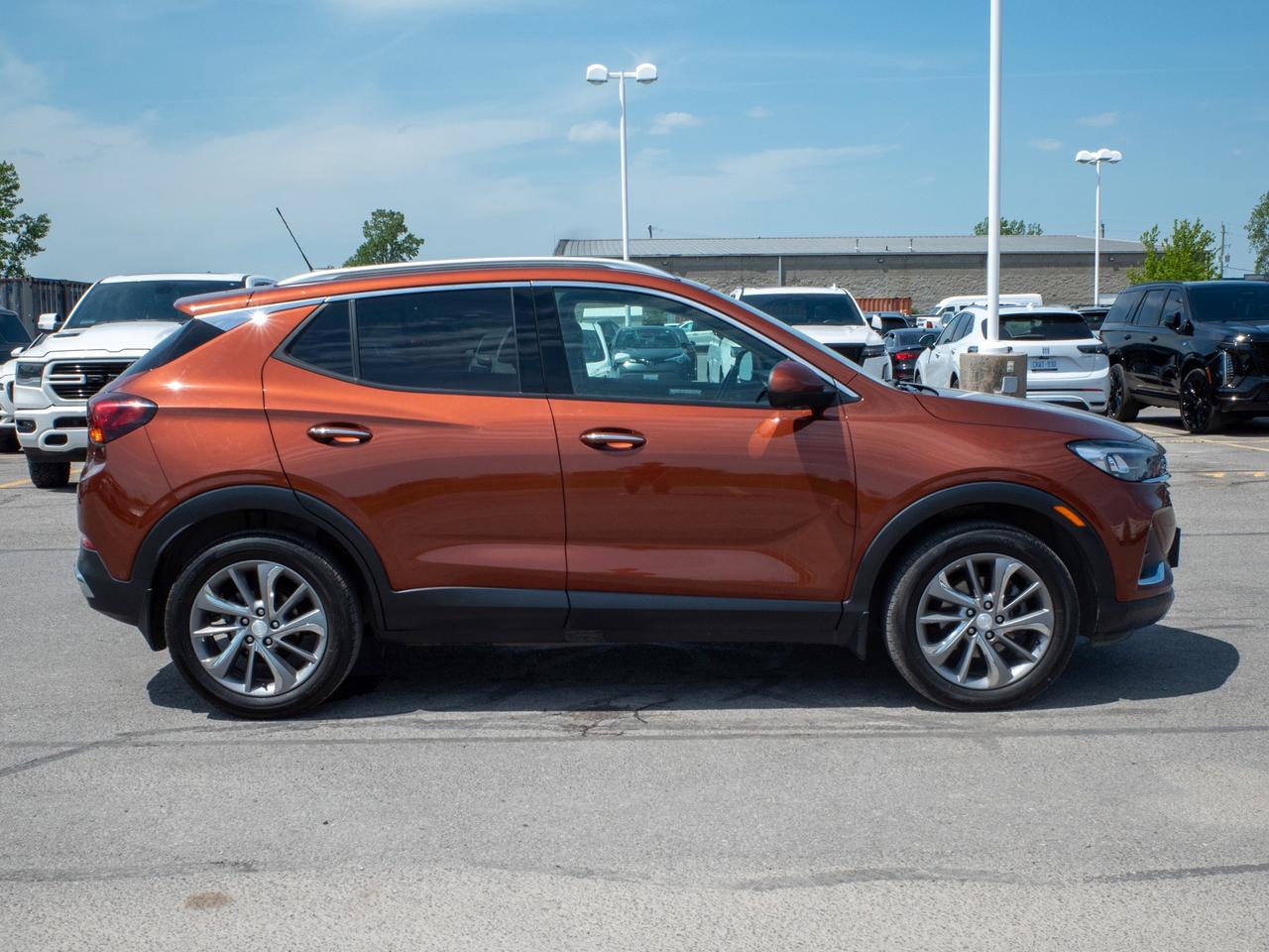 2021 Buick Encore GX Essence - Power Liftgate   Leather Seats Photo