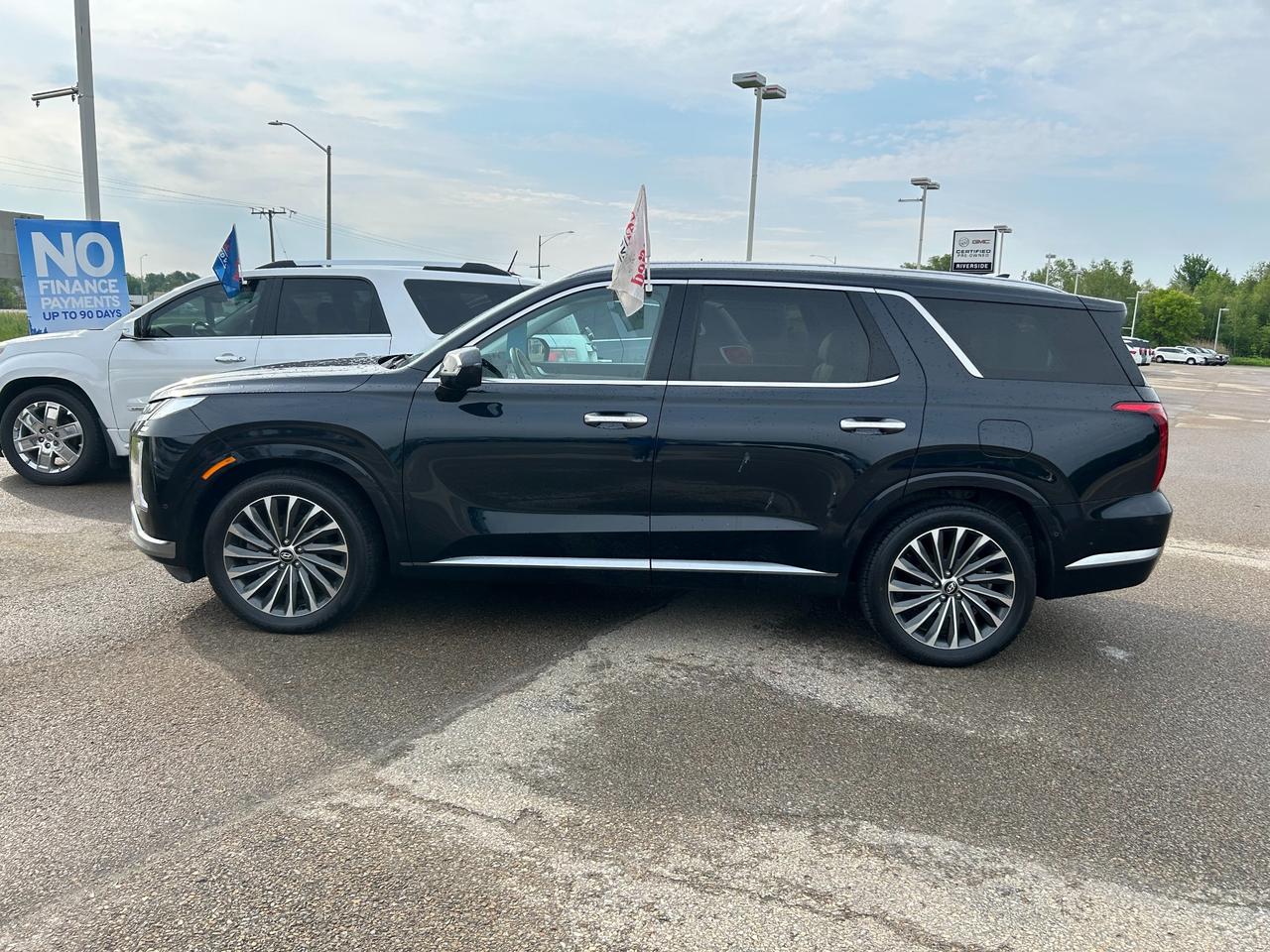 2023 Hyundai PALISADE Urban 7 Passenger 4dr All-Wheel Drive Photo