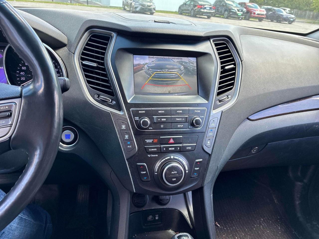 2019 Hyundai Santa Fe XL AWD Preferred Photo