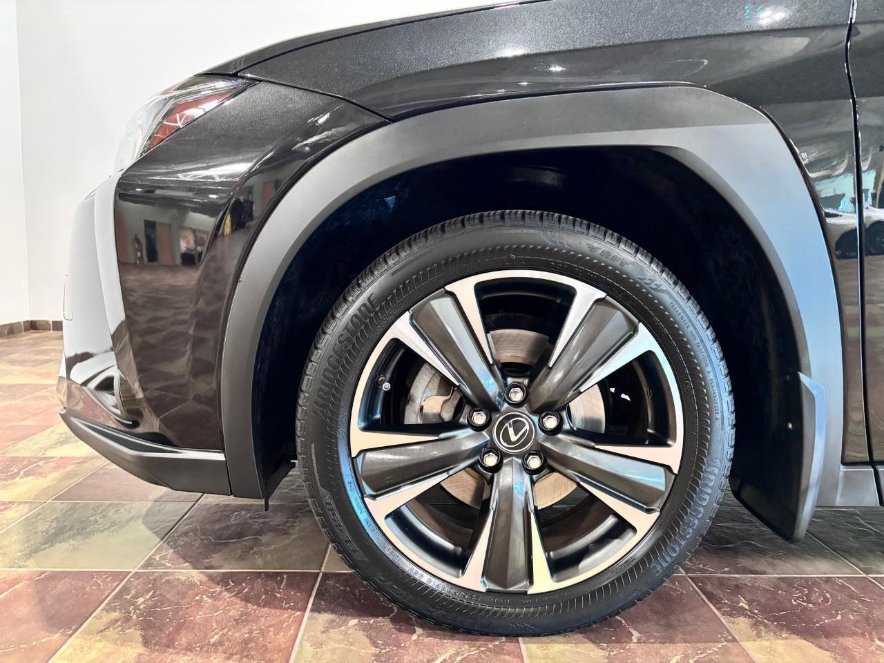 2019 Lexus UX 250H PREMIUM PACKAGE Photo